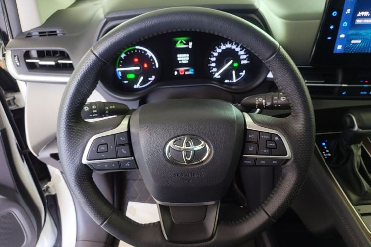 Used Toyota Granvia 2022 2.5L Hybrid Premium Edition Steering Wheel