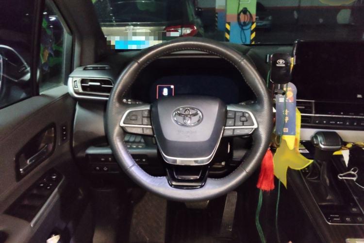 Used Toyota Granvia 2022 2.5L Hybrid Flagship Edition Steering Wheel