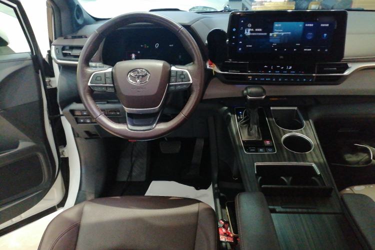 Used Toyota Granvia 2022 2.5L Hybrid Flagship Edition Steering Wheel