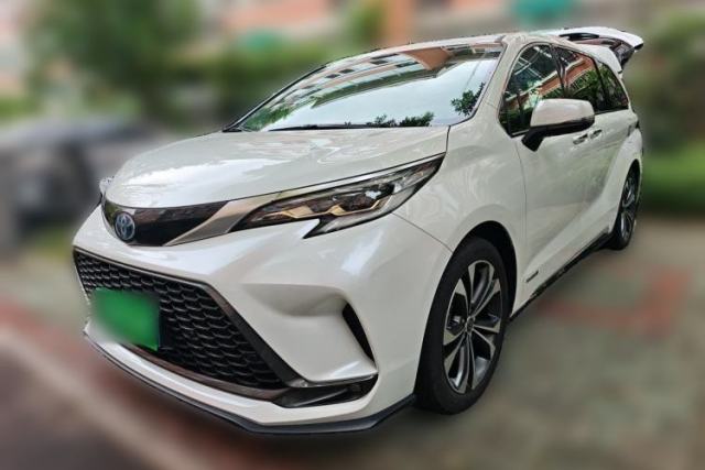 Used Toyota Granvia 2022 2.5L Hybrid Flagship Edition