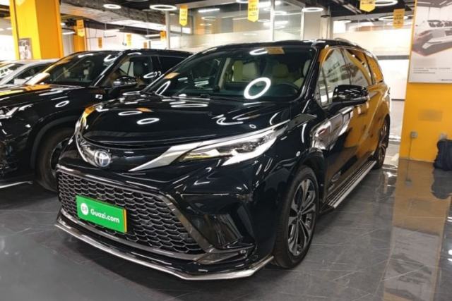 Used Toyota Granvia 2023 2.5L Hybrid Prestige PLUS Edition