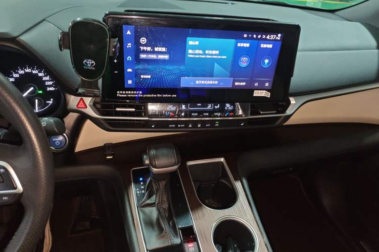 Used Toyota Granvia 2023 2.5L Hybrid Prestige PLUS Edition Audio And AC Panel