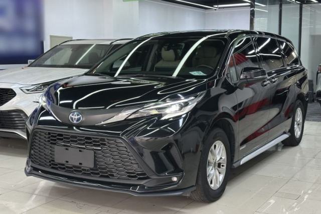 Used Toyota Granvia 2023 2.5L Hybrid Comfort Edition