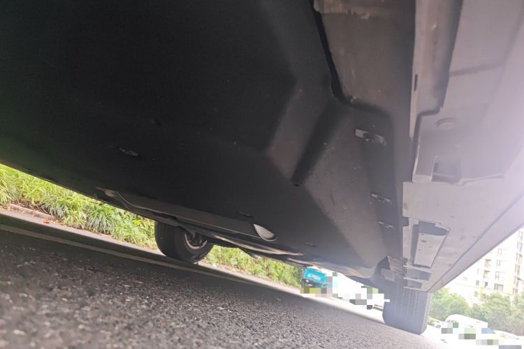 Used Toyota Granvia 2023 2.5L Hybrid Comfort Edition Chassis Front Left