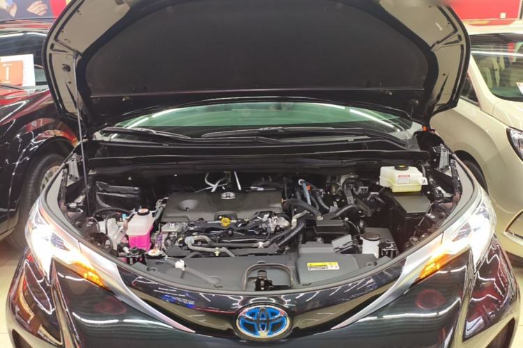 Used Toyota Granvia 2023 2.5L Hybrid Prestige PLUS Edition Engine Bay