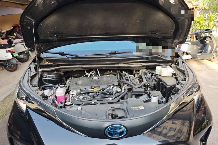 Used Toyota Granvia 2023 2.5L Hybrid Comfort Edition Engine Bay