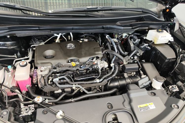 Used Toyota Granvia 2023 2.5L Hybrid Prestige PLUS Edition Engine Bay