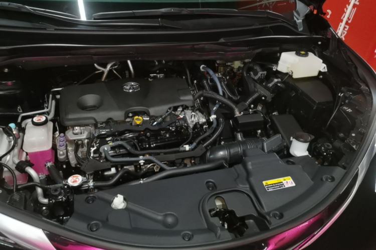 Used Toyota Granvia 2023 2.5L Hybrid Prestige PLUS Edition Engine Bay