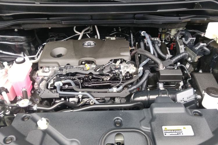 Used Toyota Granvia 2023 2.5L Hybrid Prestige PLUS Edition Engine Bay