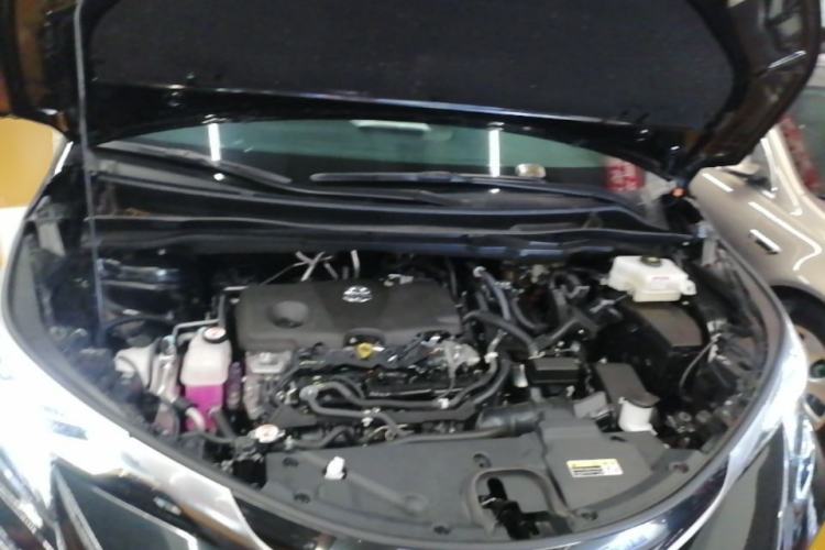 Used Toyota Granvia 2023 2.5L Hybrid Prestige PLUS Edition Engine Bay