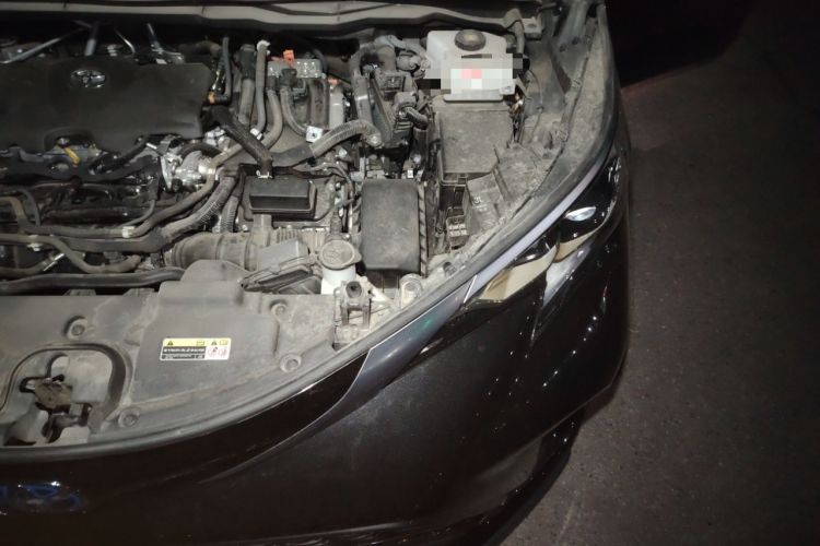 Used Toyota Granvia 2023 2.5L Hybrid Flagship VIP Edition Engine Bay Left