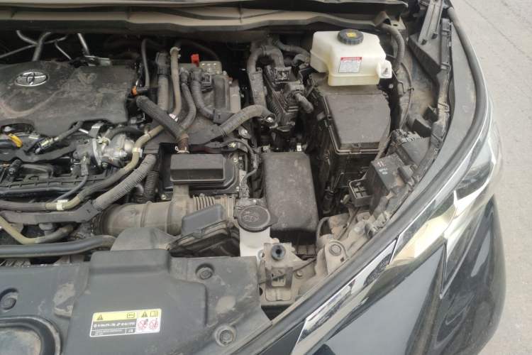 Used Toyota Granvia 2023 2.5L Hybrid Comfort Edition Engine Bay Left