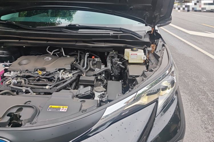 Used Toyota Granvia 2023 2.5L Hybrid Comfort Edition Engine Bay Left