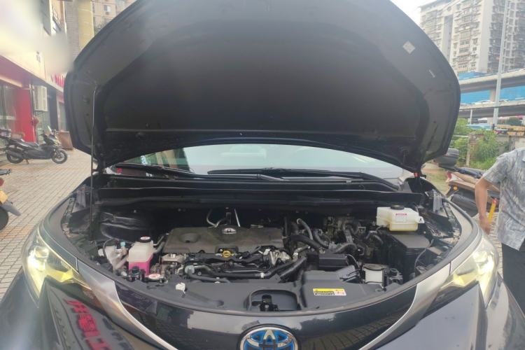 Used Toyota Granvia 2023 2.5L Hybrid Prestige PLUS Edition Engine Bay