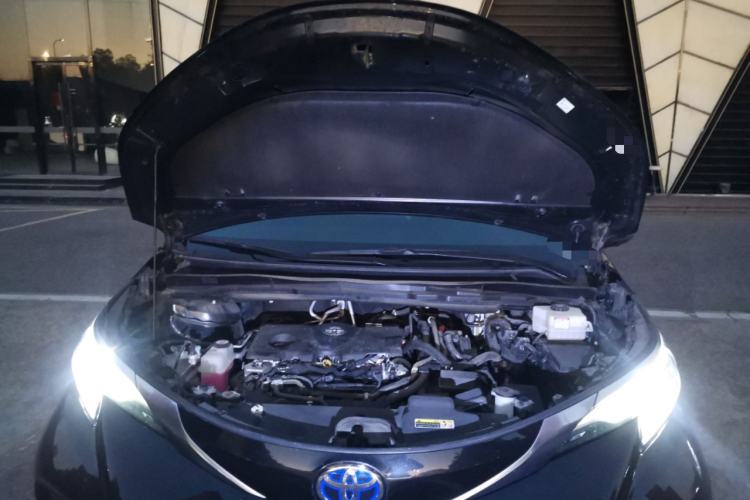 Used Toyota Granvia 2023 2.5L Hybrid Flagship VIP Edition Engine Bay