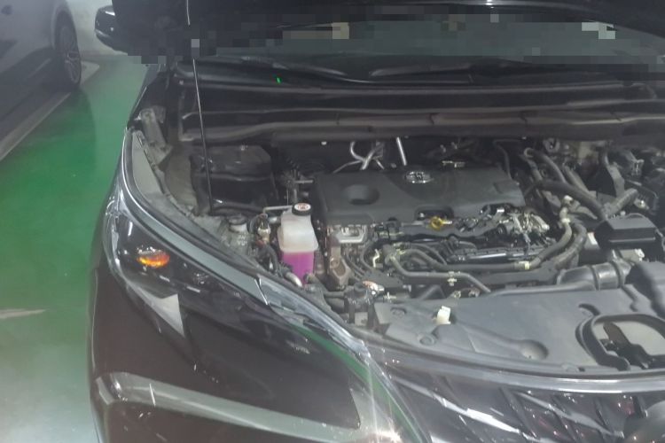 Used Toyota Granvia 2023 2.5L Hybrid Prestige PLUS Edition Engine Bay Right