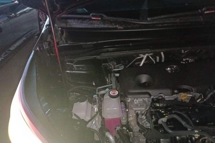 Used Toyota Granvia 2023 2.5L Hybrid Prestige PLUS Edition Engine Bay Right