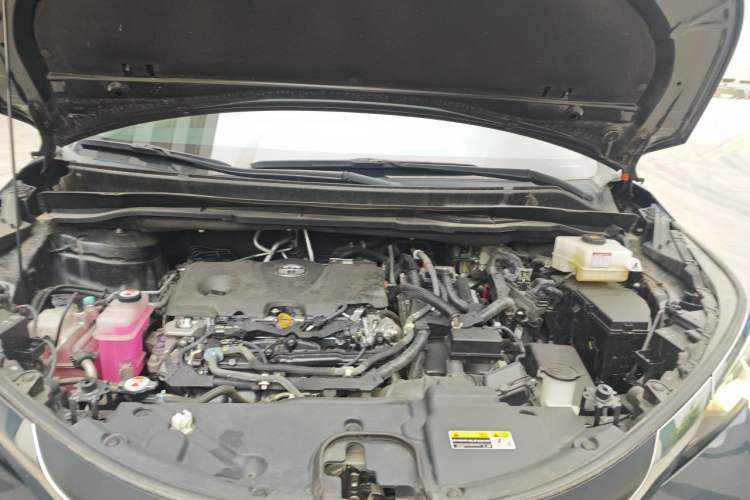 Used Toyota Granvia 2023 2.5L Hybrid Comfort Edition Engine Bay