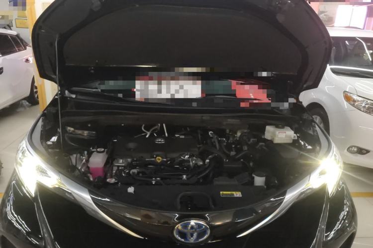 Used Toyota Granvia 2023 2.5L Hybrid Prestige PLUS Edition Engine Bay