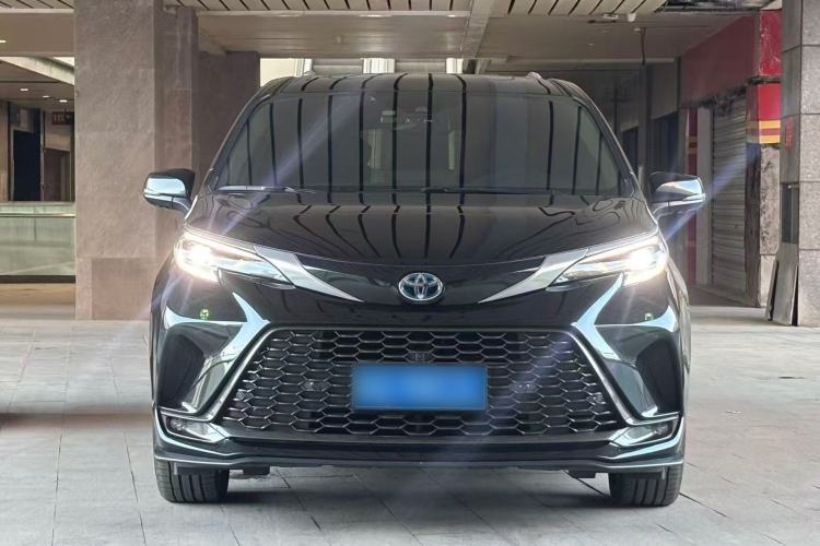 Used Toyota Granvia 2023 2.5L Hybrid Prestige VIP Edition Exterior 5
