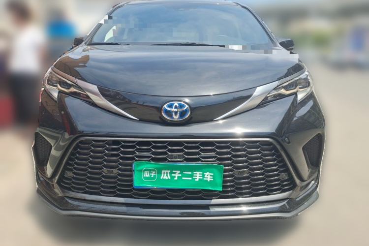 Used Toyota Granvia 2023 2.5L Hybrid Prestige PLUS Edition Front