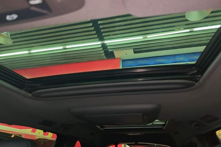Used Toyota Granvia 2023 2.5L Hybrid Flagship VIP Edition Headliner
