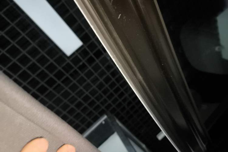 Used Toyota Granvia 2023 2.5L Hybrid Prestige PLUS Edition Headliner