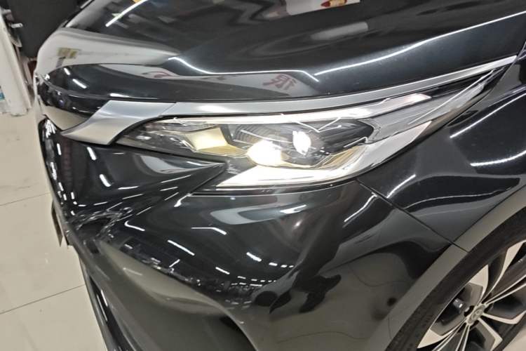 Used Toyota Granvia 2023 2.5L Hybrid Prestige PLUS Edition Left Front Headlight
