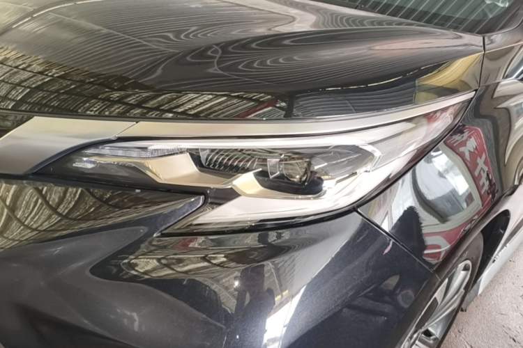 Used Toyota Granvia 2023 2.5L Hybrid Prestige PLUS Edition Left Front Headlight
