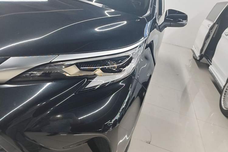 Used Toyota Granvia 2023 2.5L Hybrid Luxury Edition Left Front Headlight
