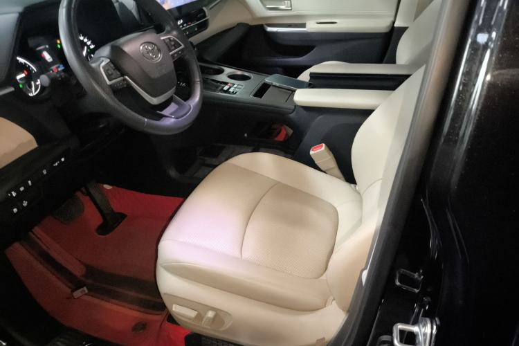 Used Toyota Granvia 2023 2.5L Hybrid Prestige PLUS Edition Left Front Seat