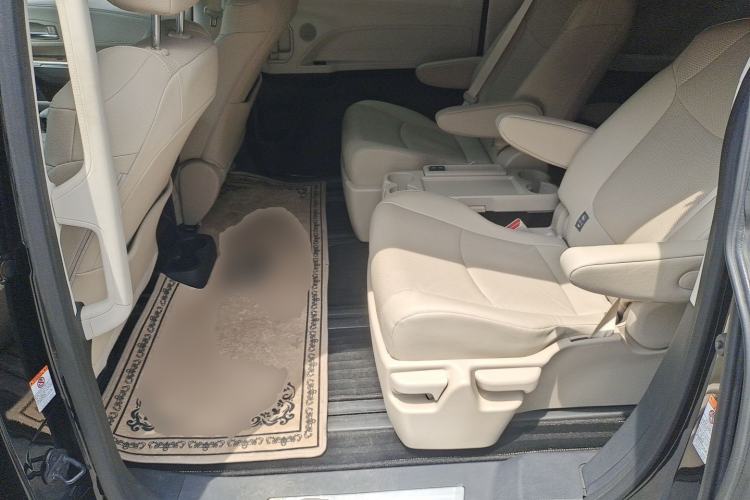 Used Toyota Granvia 2023 2.5L Hybrid Prestige PLUS Edition Left Rear Seat