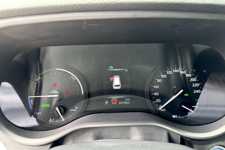 Used Toyota Granvia 2023 2.5L Hybrid Luxury Edition Odometer Close Up