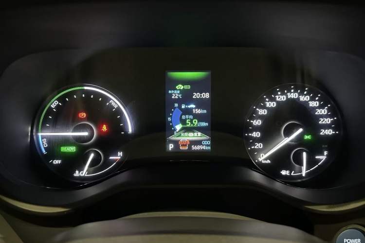 Used Toyota Granvia 2023 2.5L Hybrid Comfort Edition Odometer Close Up