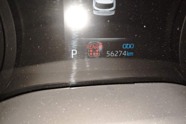 Used Toyota Granvia 2023 2.5L Hybrid Comfort Edition Odometer Close Up