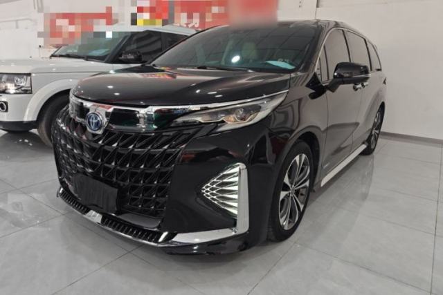 Used Toyota Granvia 2023 2.5L Hybrid Prestige PLUS Edition
