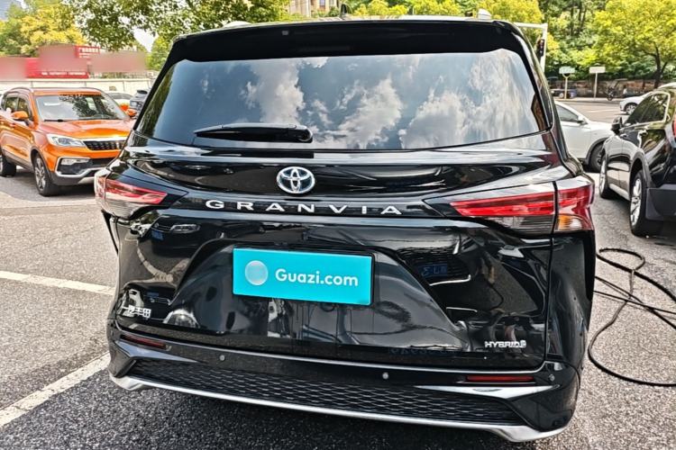 Used Toyota Granvia 2023 2.5L Hybrid Flagship VIP Edition Rear
