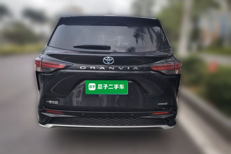 Used Toyota Granvia 2023 2.5L Hybrid Flagship VIP Edition Rear