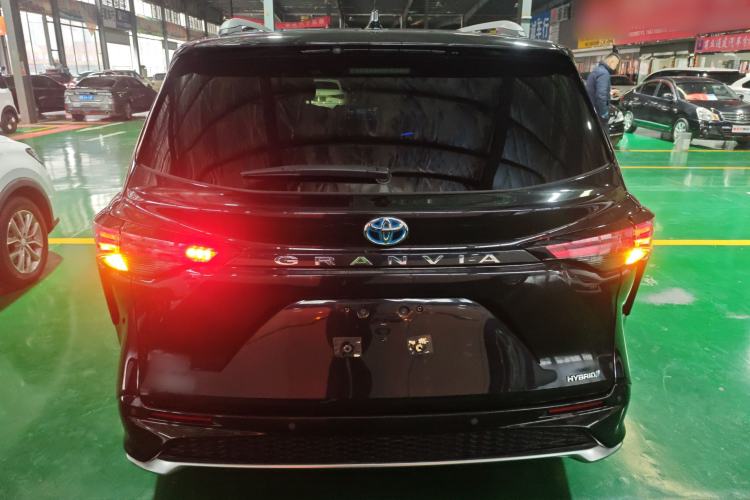 Used Toyota Granvia 2023 2.5L Hybrid Prestige PLUS Edition Rear