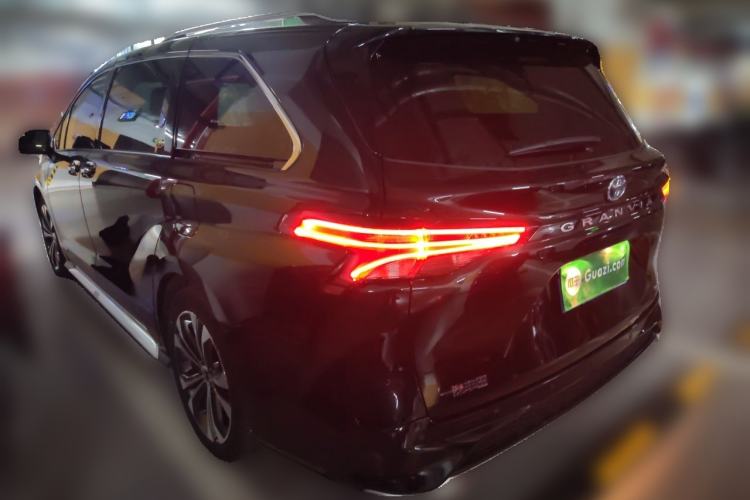 Used Toyota Granvia 2023 2.5L Hybrid Prestige VIP Edition Rear Left 45 Deg