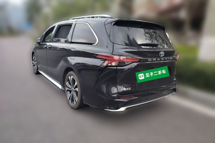 Used Toyota Granvia 2023 2.5L Hybrid Flagship VIP Edition Rear Left 45 Deg