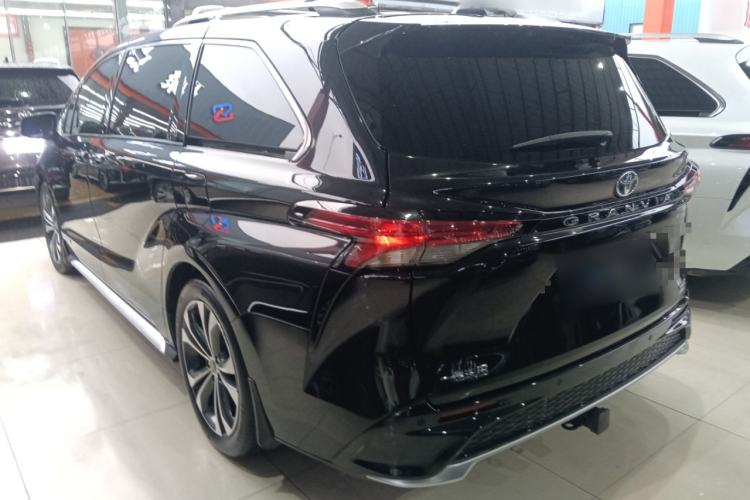Used Toyota Granvia 2023 2.5L Hybrid Prestige PLUS Edition Rear Left 45 Deg