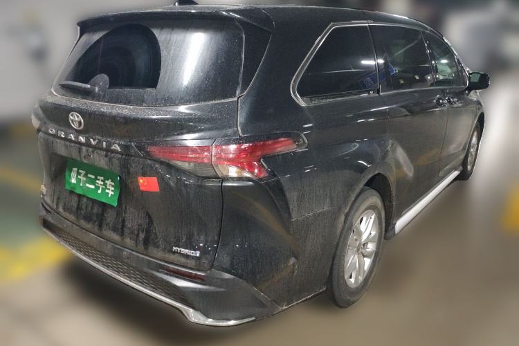 Used Toyota Granvia 2023 2.5L Hybrid Comfort Edition Rear Right 45 Deg