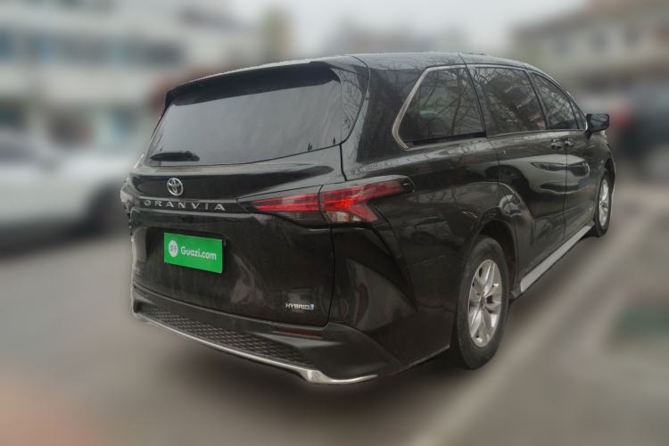 Used Toyota Granvia 2023 2.5L Hybrid Comfort Edition Rear Right 45 Deg