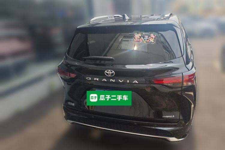 Used Toyota Granvia 2023 2.5L Hybrid Prestige PLUS Edition Rear