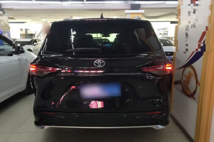 Used Toyota Granvia 2023 2.5L Hybrid Prestige PLUS Edition Rear