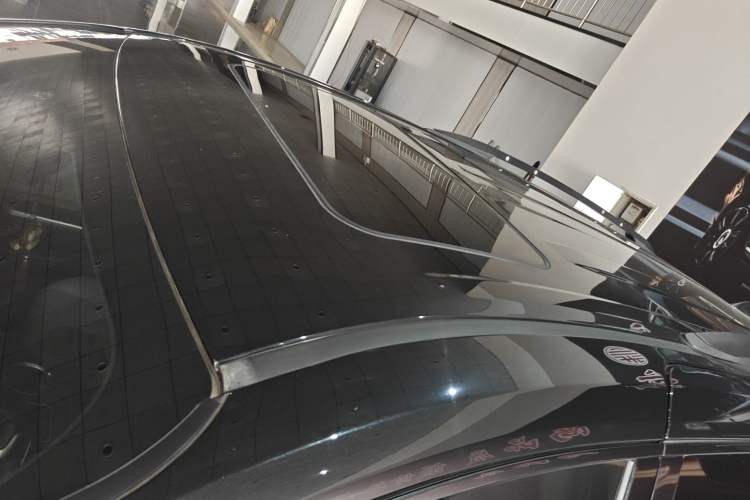 Used Toyota Granvia 2023 2.5L Hybrid Comfort Edition Roof