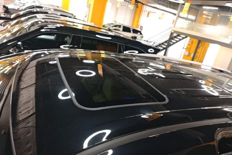 Used Toyota Granvia 2023 2.5L Hybrid Prestige PLUS Edition Roof