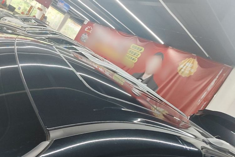 Used Toyota Granvia 2023 2.5L Hybrid Luxury Edition Roof