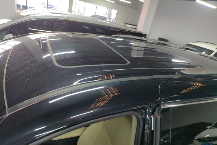 Used Toyota Granvia 2023 2.5L Hybrid Prestige PLUS Edition Roof